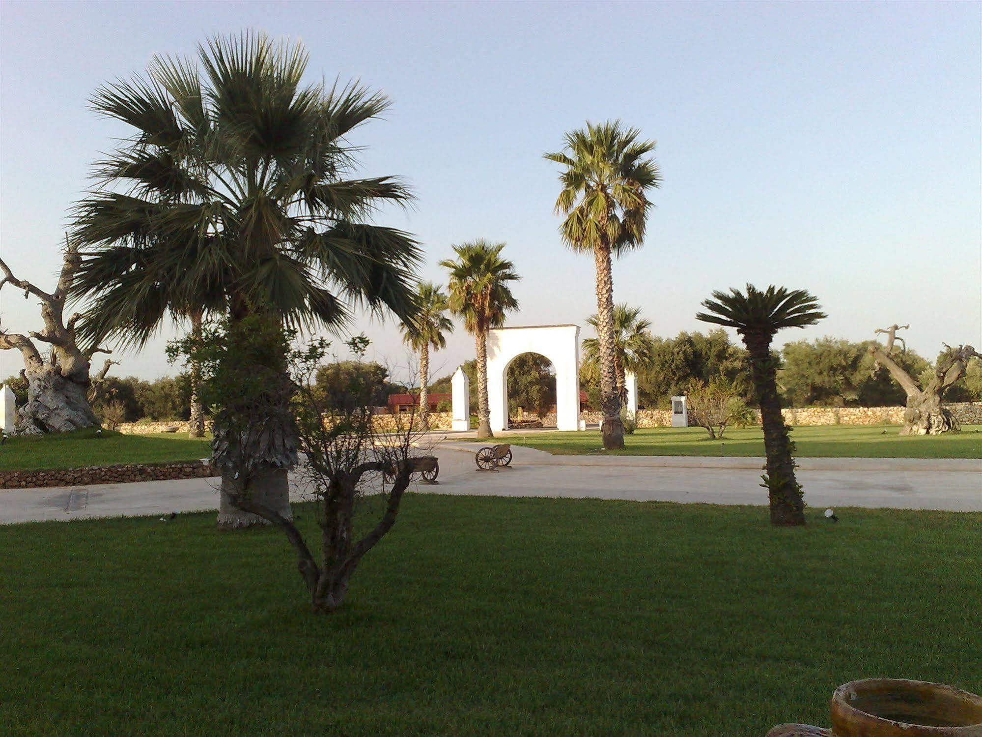 Masseria Relais Del Cardinale Fasano Exterior photo